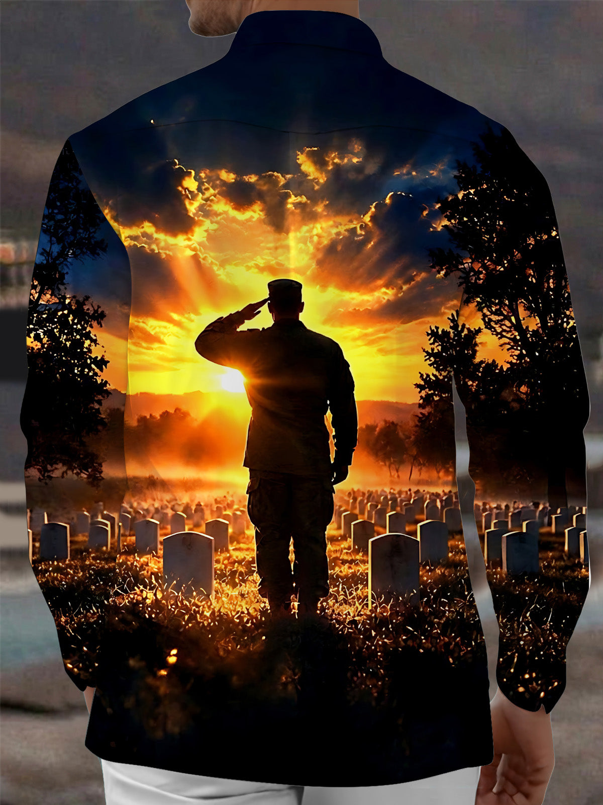 Oceanlyte Men's Long Sleeve Shirt - The "Final Salute" Veterans Day Soldier Saluting In Cemetery At Sunset Print with Chest Pocket