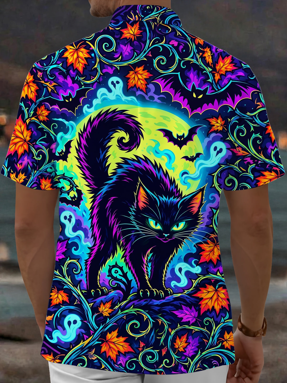 Oceanlyte Men's Hawaiian Halloween Black Cat And Ghosts Print Short Sleeve Shirt with Chest Pocket