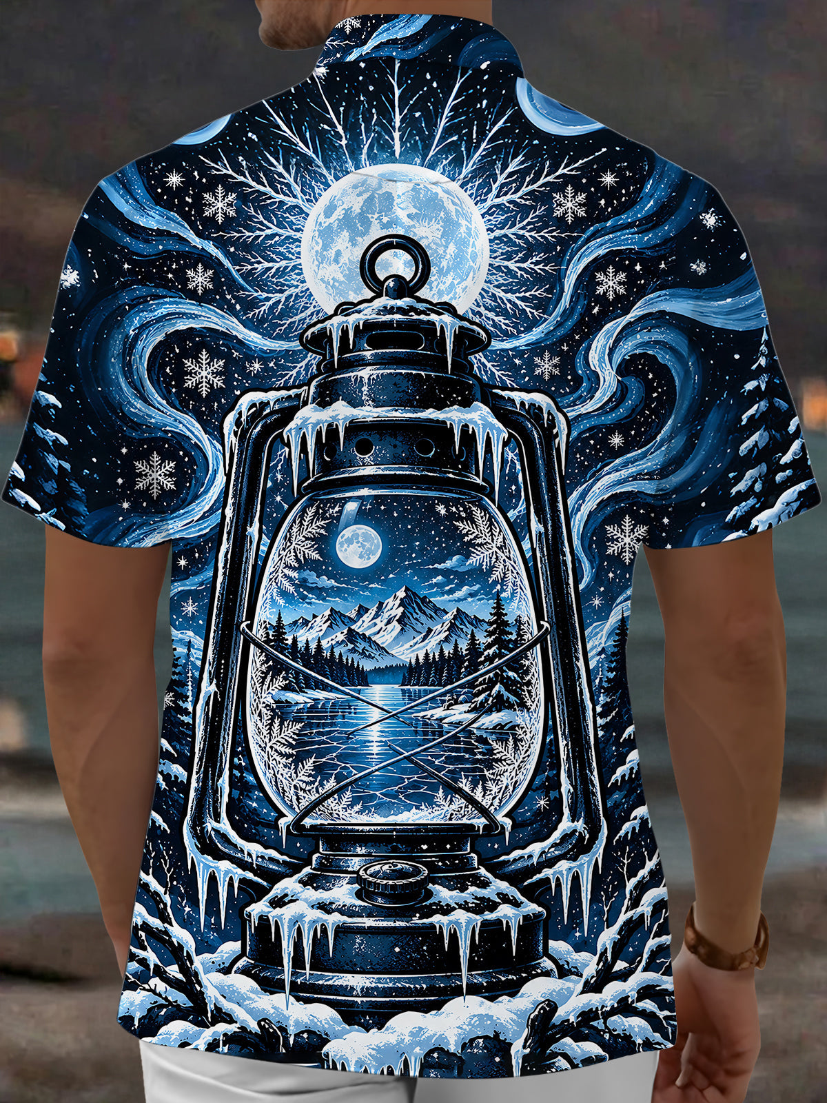 Oceanlyte Men's Short Sleeve Shirt - Vintage Kerosene Lantern With Winter Landscape Print with Chest Pocket