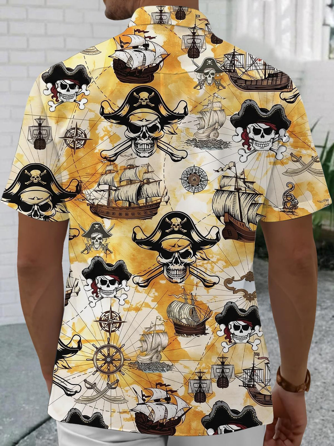 Pirate Skull Boat Print Men's Pocket Short Sleeve Shirts